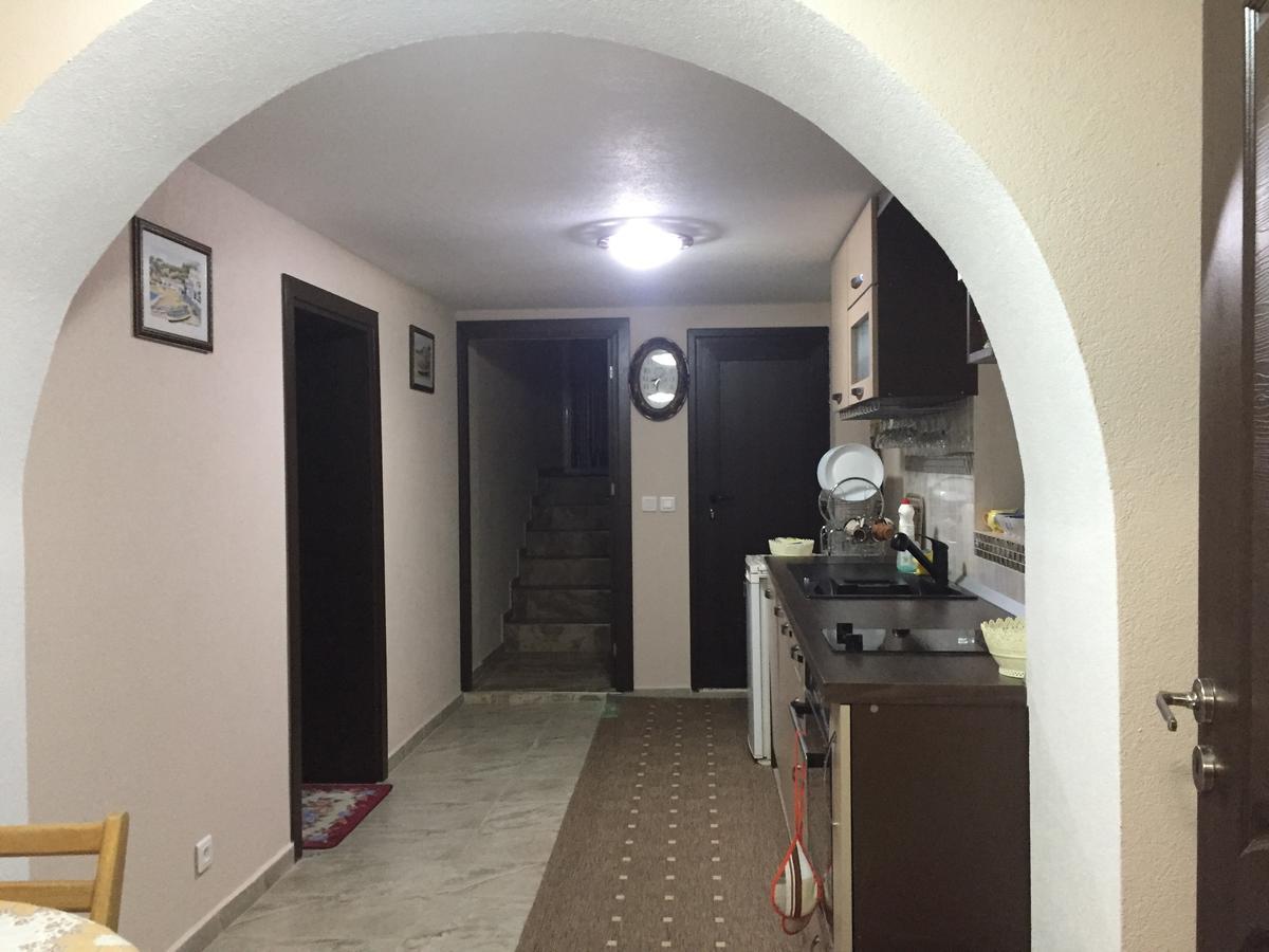 Elenite Guesthouse Gotse Delchev Extérieur photo