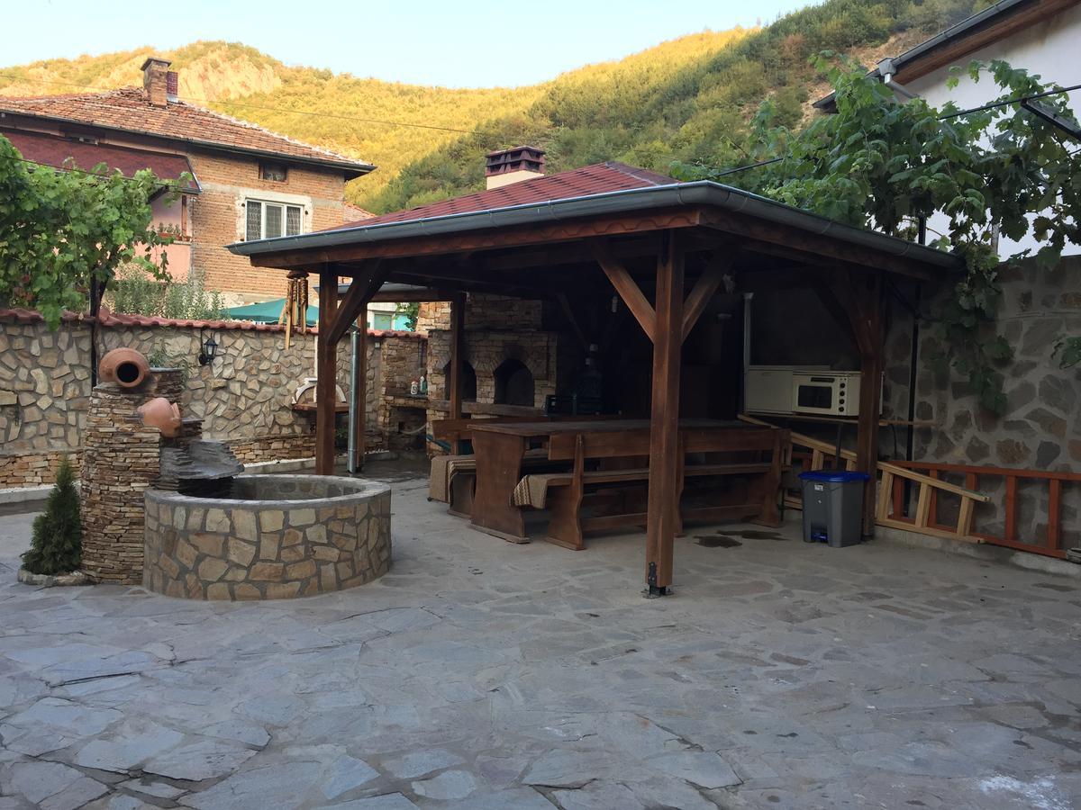 Elenite Guesthouse Gotse Delchev Extérieur photo